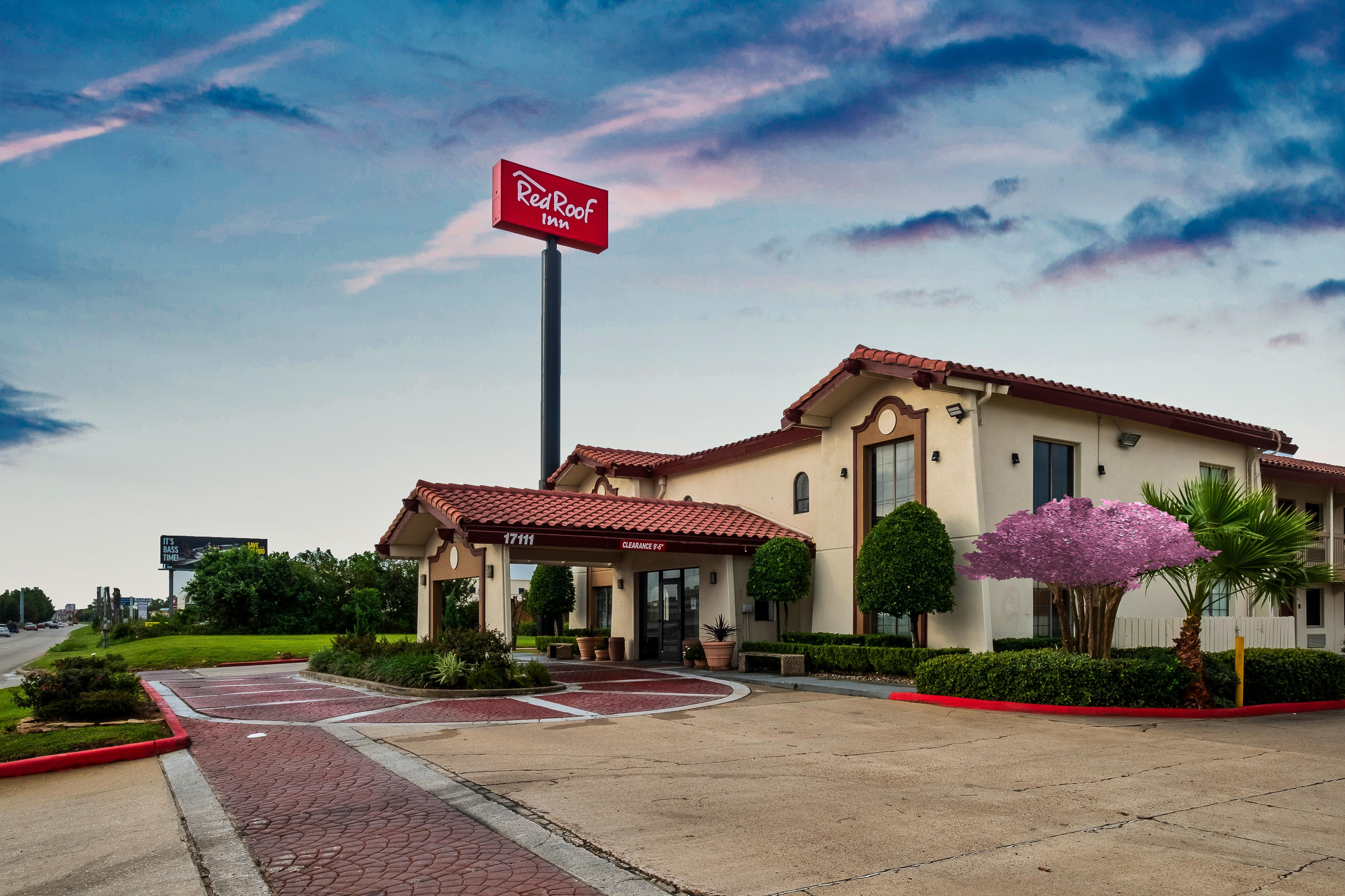 Red Roof Inn Houston North - Fm1960 & I-45 Westfield Exterior photo